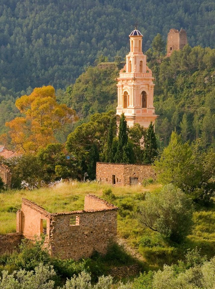 ¡Muy buenas tardes desde Ayódar! facebook.com/castellonenrut… <a href="/Ruralcas/">Ruralcas.com</a> <a href="/Escapada_Rural/">Escapada Rural</a> <a href="/senderosrurales/">Senderos Rurales</a> <a href="/Naturaenfamilia/">Naturalezaenfamilia</a>