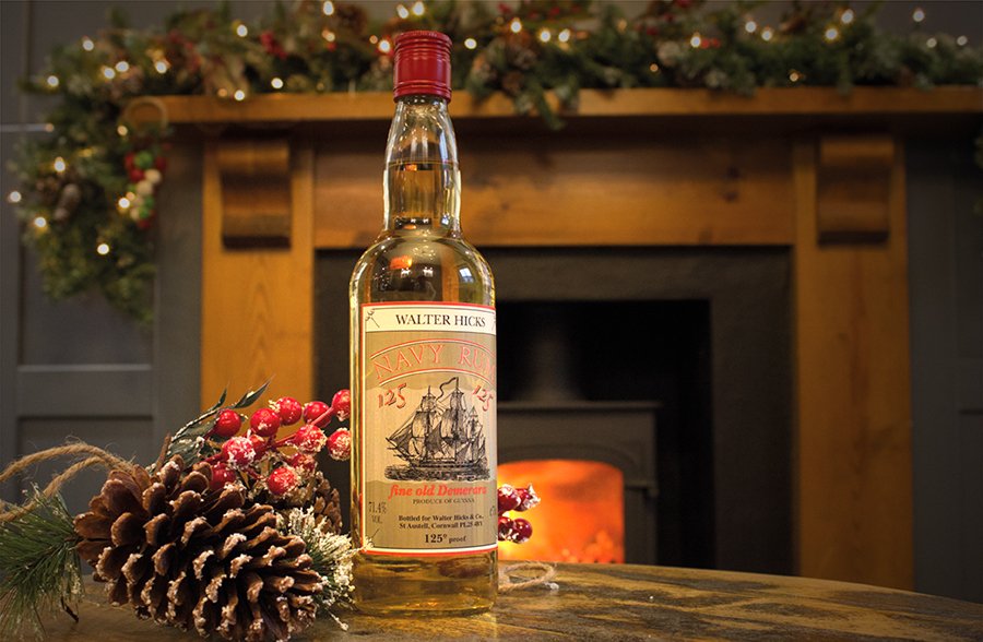 StAustellBrew's tweet photo. For the 5th gift of Xmas it's time to get into the festive spirit with 125 Navy Rum. https://t.co/U0mYwTtXoD https://t.co/Mpls2ka4fB
