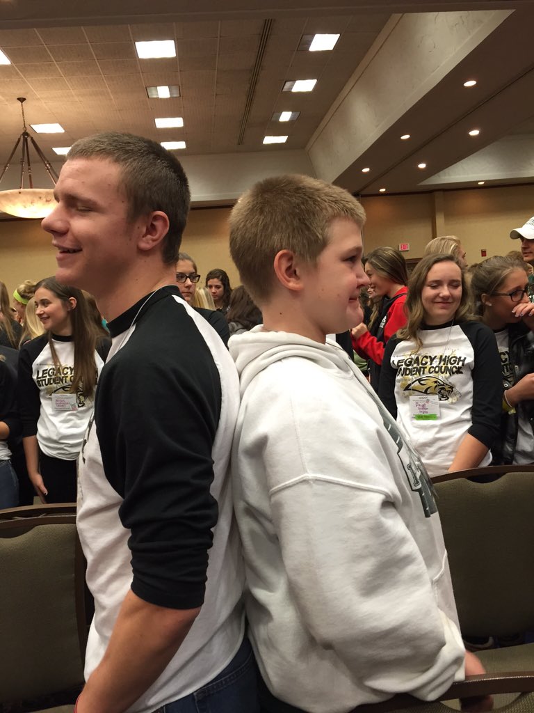 HMSstormteam's tweet photo. #NDASC2015 
Meeting new people...Thanks, Stu https://t.co/EsId3mnsPu