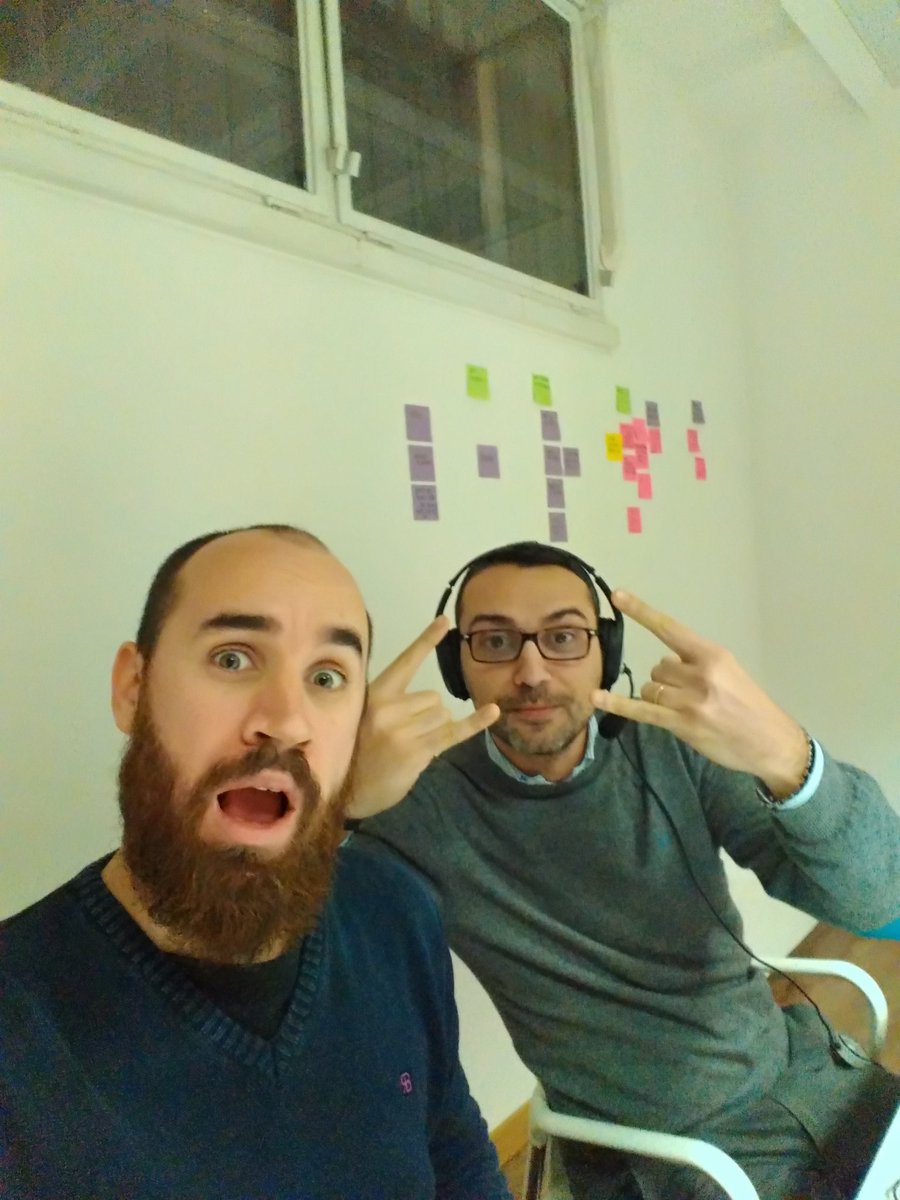 kasuken's tweet image. Live from webcast /w @imperugo #aspnet5