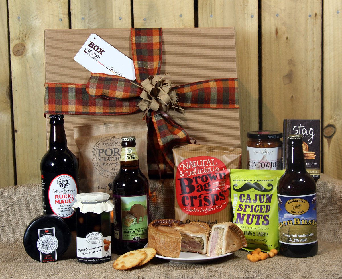 WaughBrowFarm's tweet photo. Here's some photos of our lovely GIFT HAMPERS - call on 01565 872208 to order over the phone! https://t.co/Lz4B5S5SBB