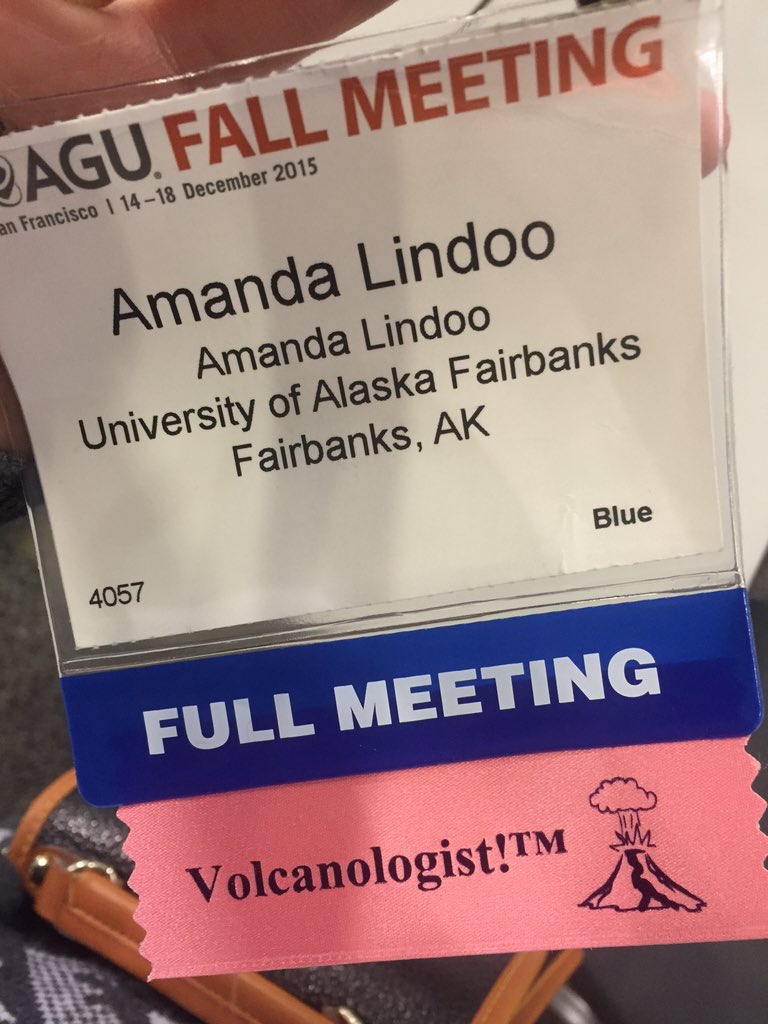 lindoobolite's tweet photo. I can haz volcanologist ribbons? #AGU15 https://t.co/9i2rLOEvaG