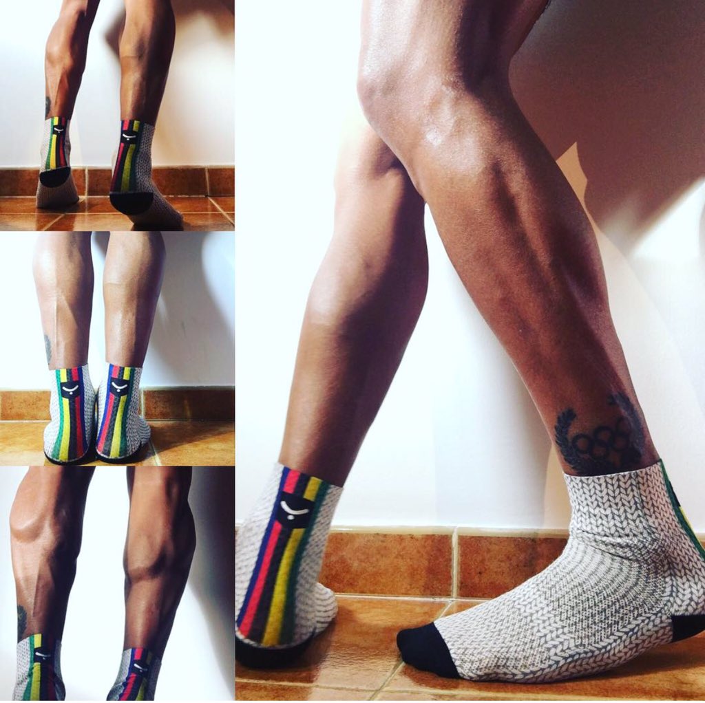 tayara777's tweet photo. Love my cycling shoes design by @Taymoryworld 100%custom #quality+design, not seams #wearyourdream https://t.co/x0l5A8ZiAI