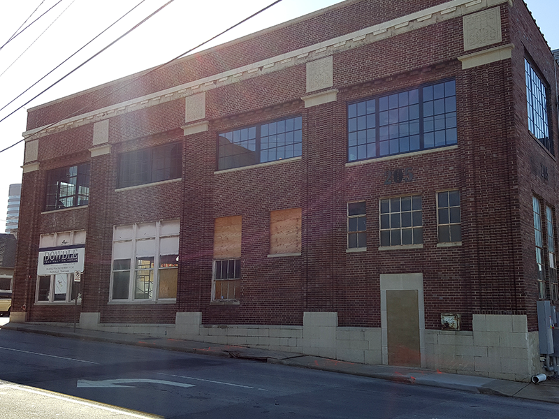 AECEClean's tweet photo. We clean all levels of dirt. See what we did for @DCGLLC #Nashville https://t.co/RSHXAJlYv5 https://t.co/kEvO3TLG15