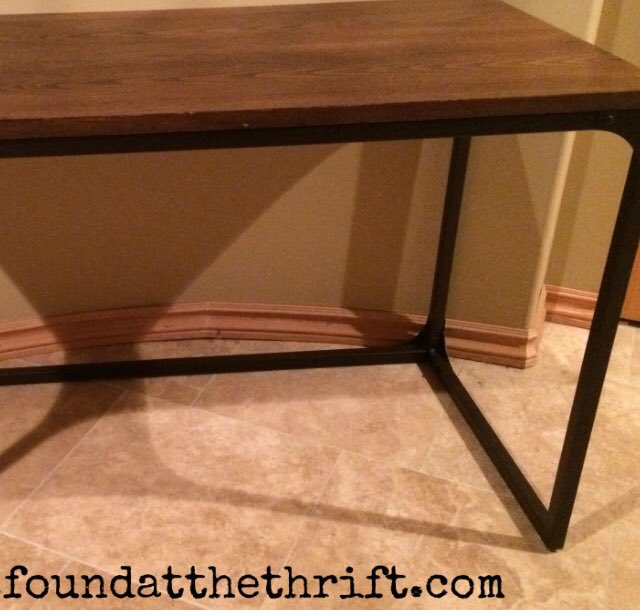 foundatthrift's tweet photo. That one time I found this desk for $16... #thriting #colddeadfingers @CanadaThrift https://t.co/g9buQRRTMO https://t.co/2GiVIrxzf5