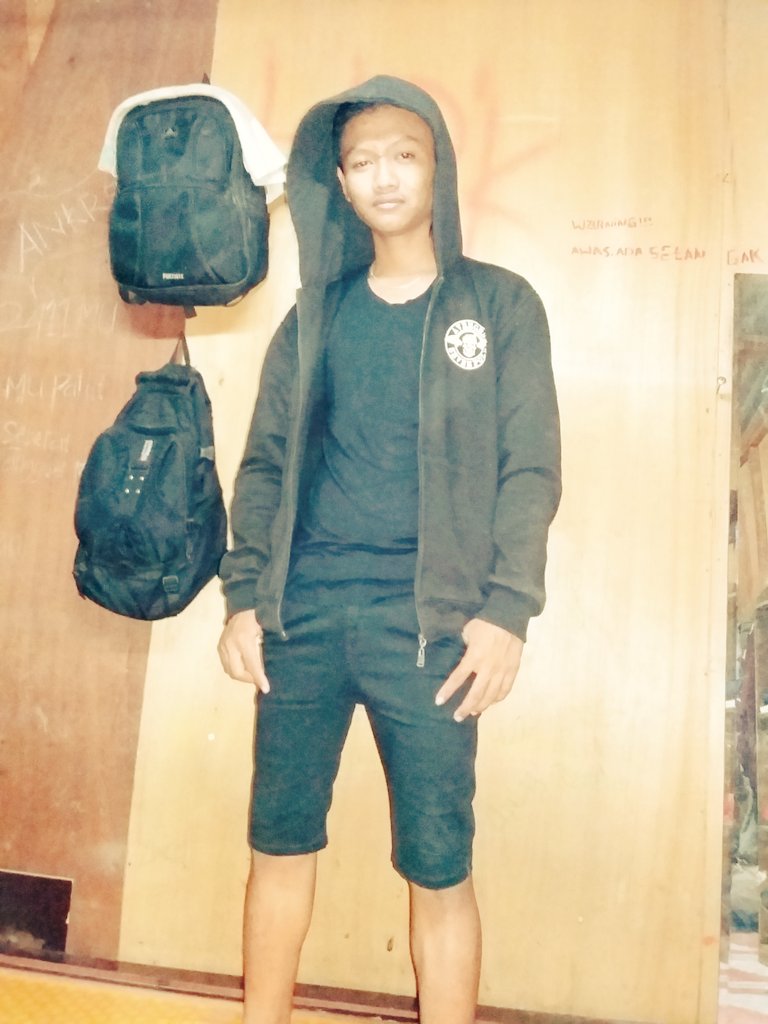 《ĄĽÊX》 (@tohirin151) on Twitter photo 