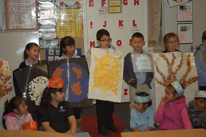 SaraNHHolm's tweet image. #celebratemonday w hard working 1st graders presenting their #pbl projects at #srstem last week #wcsdpbl @wcsdtweet