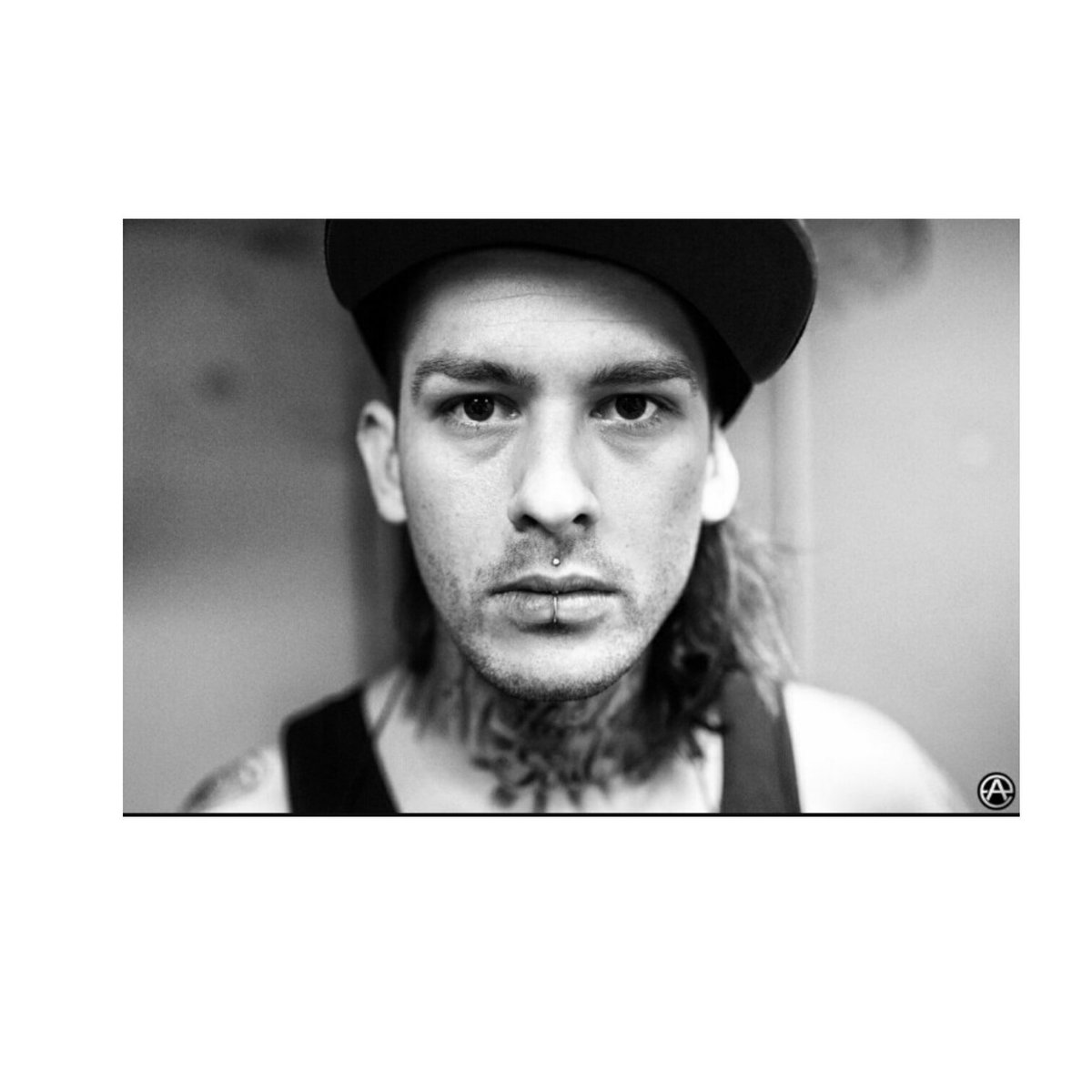 twd38574's tweet photo. Happy birthday to my favorite drummer😘❤ @ptvmike https://t.co/GQmbFe8Ci3