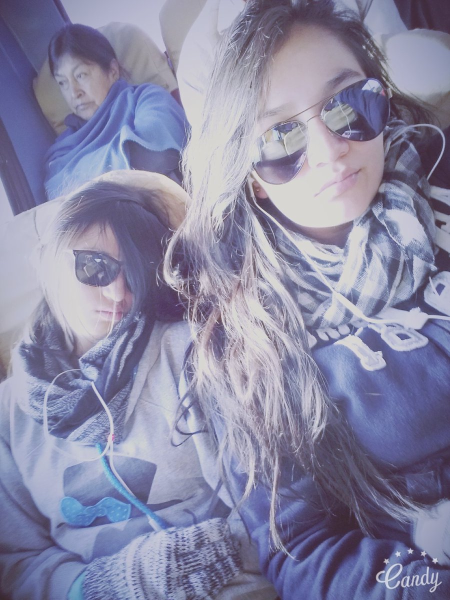 YalizbethEB's tweet photo. #hermana #caminata https://t.co/jSgI8h26Mn