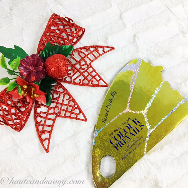 Haute_and_Savvy's tweet photo. A great gift for the holidays from @colourprevails! #12daysofcolour #showusyourcolour #colourprevails #makeup https://t.co/iDh0EGsGQV