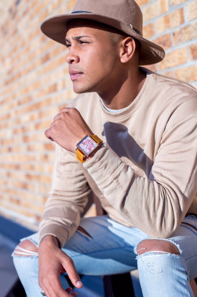 TSITSIGAL's tweet photo. 💙💛❤“@DJZinhle: Photography by: @mr_ctphotography 
@ERAbyDJZinhle is available on https://t.co/akTSKSNfiO https://t.co/OJvQRktwfu”