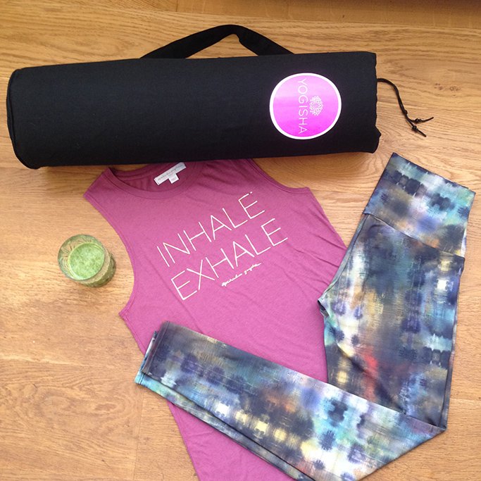 M_DutchBees's tweet photo. 19 december opening nieuwe @Yogisha_shop in het spiritual hart van #DenHaag. https://t.co/Qc1oL9YCbA https://t.co/yJLuq5lzn6