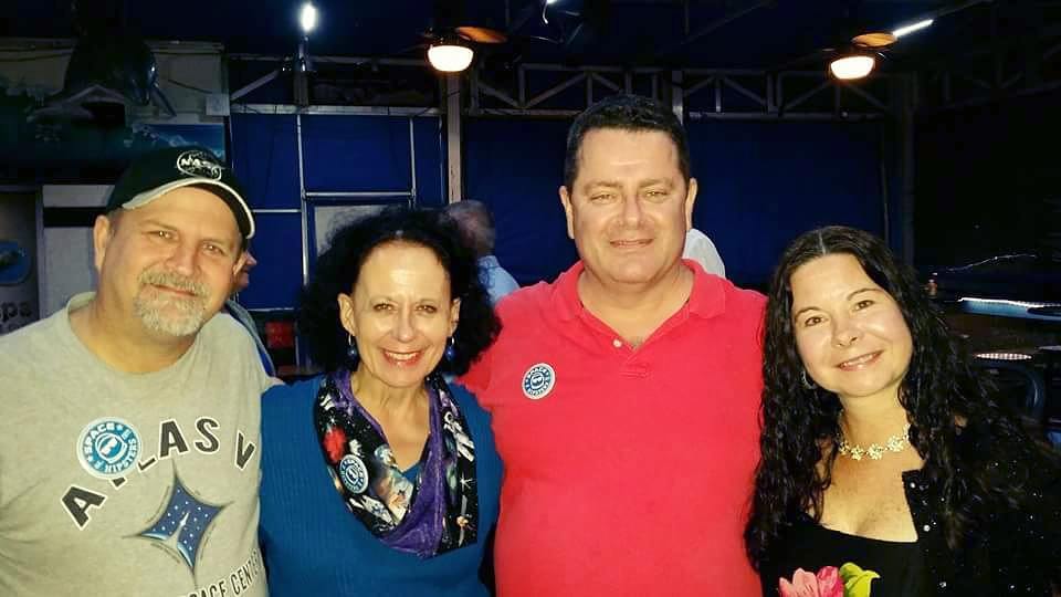 LMJB's tweet image. Enjoyed spending time w/ Chris, Jean &amp;amp; Jack over dinner at Fishlips last weekend.
#DapperLaunch #SpaceHipsters #OA4…