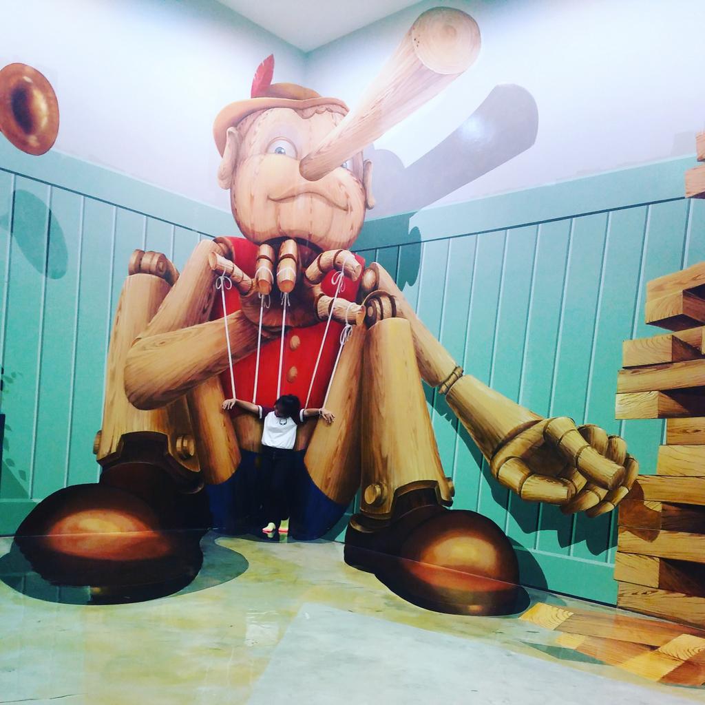 kwawkwawkk's tweet image. เป็นได้แค่ของเล่น🎡🎢🎪