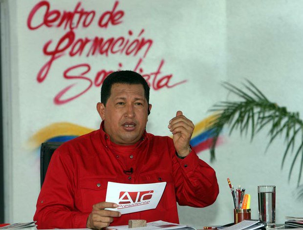 VTVcanal8's tweet photo. Chávez en Aló, Presidente llamó a aprender de las derrotas para fortalecer la Revolución  https://t.co/qVhO7WbF7Z https://t.co/5LxFVHQhz6