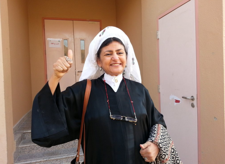 Saudi Women Are Tweeting Photos Of Themselves Voting For The First Time bzfd.it/1Nl3ghI