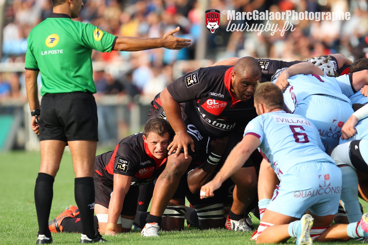 LeLOURugby's tweet photo. Le #DERBY @CSBJ_Officiel/@LeLOURugby aura lieu le jeudi 21 janvier à 20h45 #Rajon #PROD2 #TEAMLOU #USDLOU https://t.co/swOrLmseFx