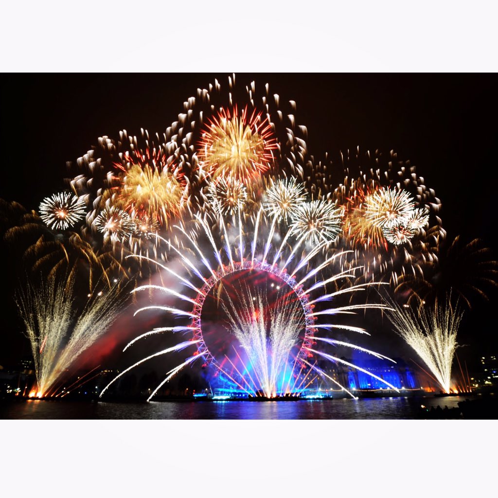 Book a table at Villiers on NYE for exclusive access to watch the fireworks from the terrace of <a href="/GordonsWineBar/">Gordon's Wine Bar</a> 🍸🎉🎆
