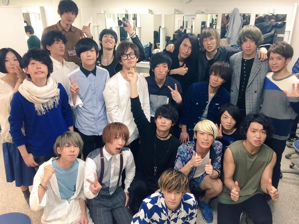 _sekainoowari's tweet photo. この5バンド素敵や。
大好きや。
このメンツ見れたと思うと幸せだったわ https://t.co/HwNUBummNF