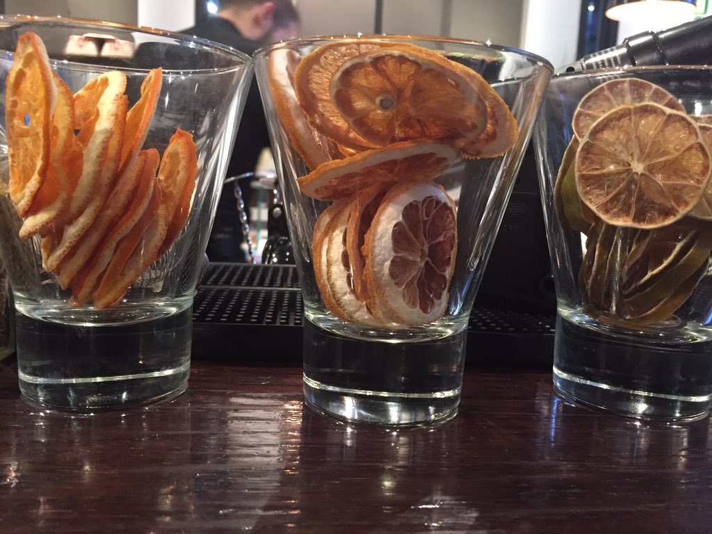 ragno84's tweet photo. Getting Ready @ManicomioCity #barsetting #christmascountdown #drinkcember #London #loveLondon #italian #cocktails https://t.co/51mmGSibM6