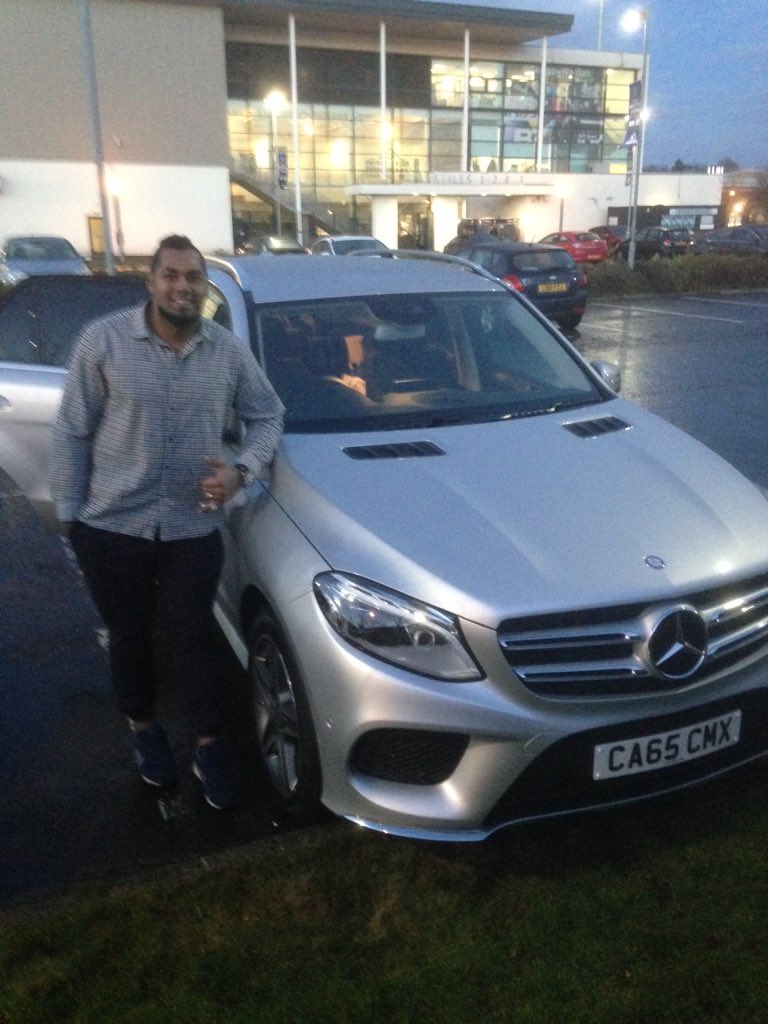 New car, then a #hattrick of tries and then a man of the match award! Well done @PBVIPCars #rugby client <a href="/TaqeleN/">Taqele Naiyaravoro</a>