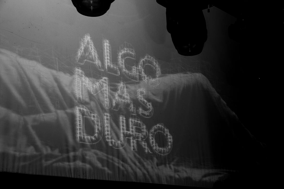 ALGOMASDURO's tweet photo. NEXT STOP: ALGO MAS DURO showcase at GINGER L'ESTARTIT. 
19th December. https://t.co/8mRVk8pPQI https://t.co/Jvv7O5oLE5