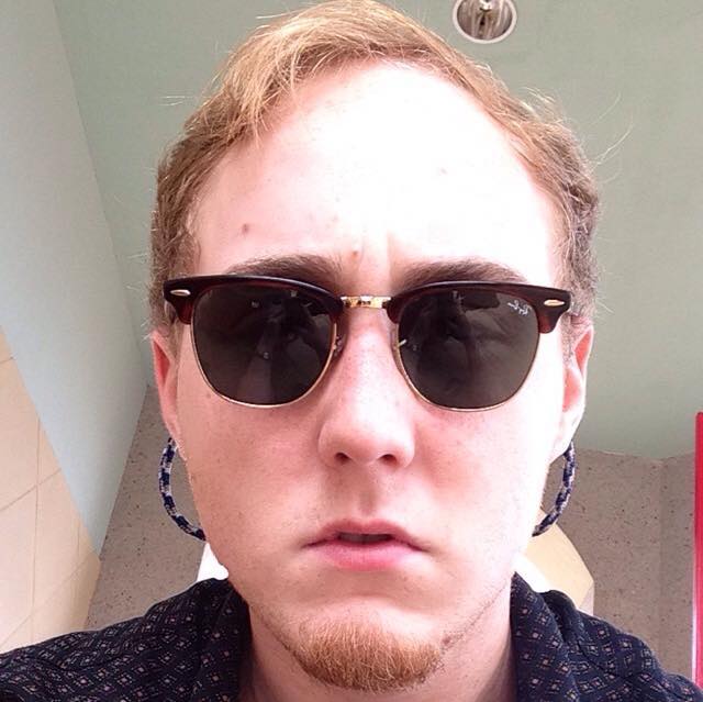 HubAtColumbia's tweet image. #MeetTheStaffMonday: Brandon (Community Assistant) speaks fluent French #bonjour #CommunityAssistant #Creamofthecrop