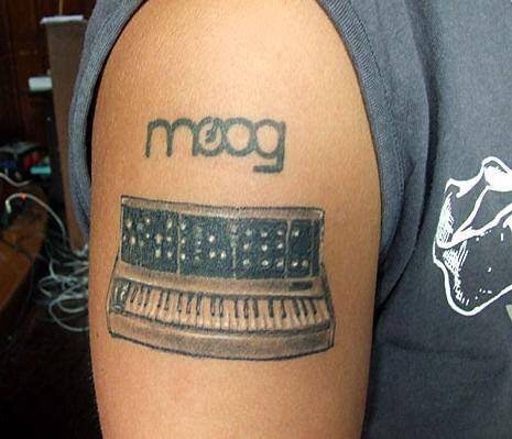 moogmusicinc's tweet photo. Happy Minimoog Monday! Love, your friends at Moog. https://t.co/Od6y8W4KjN