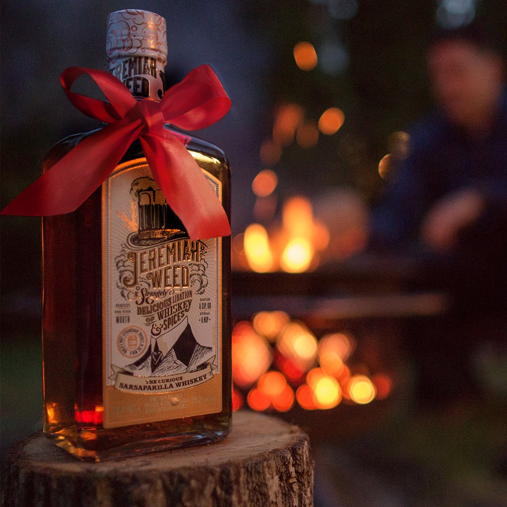 JeremiahWeed's tweet photo. Gift Idea: Weed with a bow, maybe? https://t.co/FJNp54eSBc