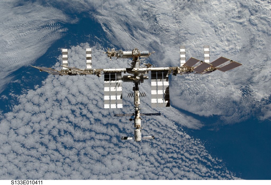 BBSRC's tweet photo. #Space sleep study from @UniOfSurrey to understand #ageing @esa https://t.co/BoXujLKL3l Image: NASA https://t.co/bz8VGXmJMW