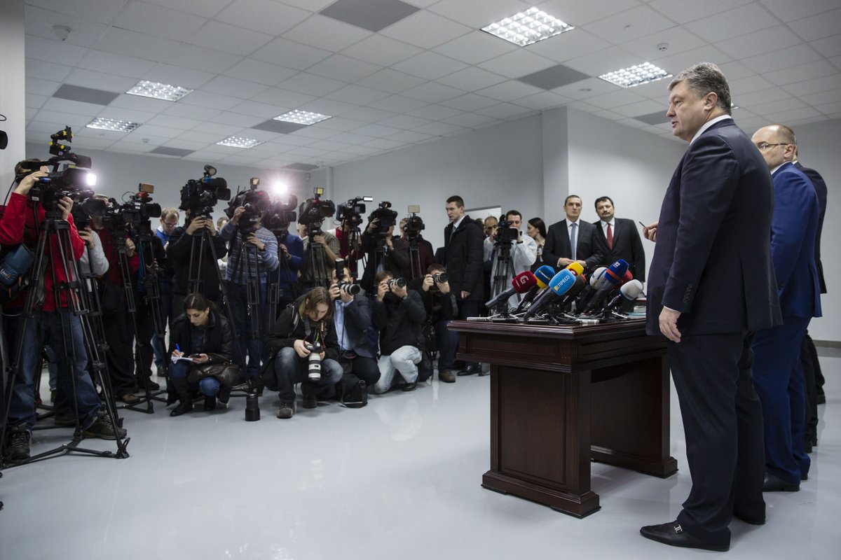 poroshenko tweet picture