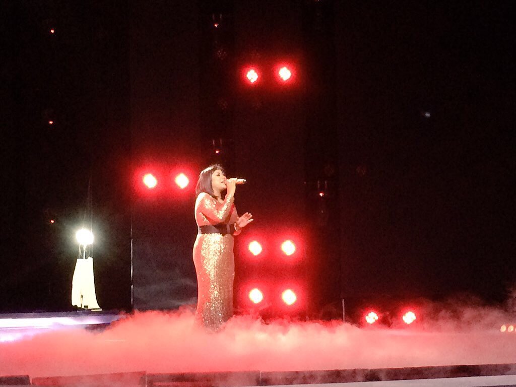 merinding denger <a href="/reginaivanova4/">Regina Ivanova</a> nyanyiin lagu Flashlight dari Jessie J di #MKDAll4One