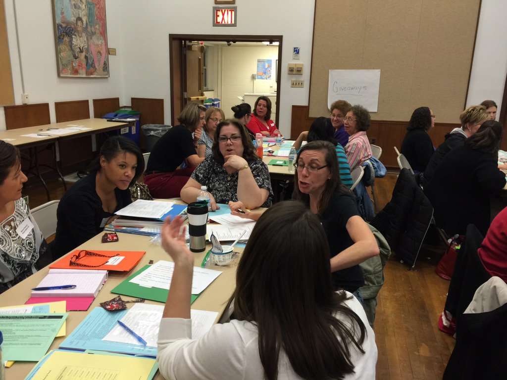 MCPSPreKProgrms's tweet photo. Pre-K teachers and paraeducators engage in PD &amp; learn from teacher @BrownStationES https://t.co/hjpuvNzgQg