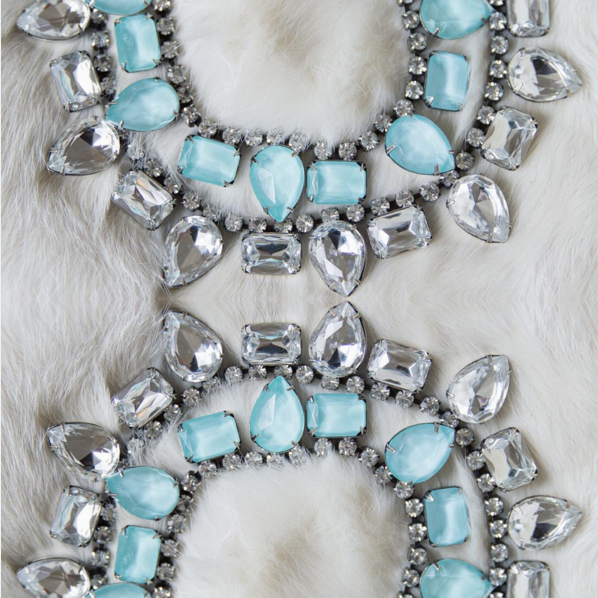 sisooshop's tweet photo. Last chance! Save 20% off the entire shop at https://t.co/cq6qEZFCNo. Use code LASTCALL. Now through 12/18✨ https://t.co/tnhy3jb6Jo