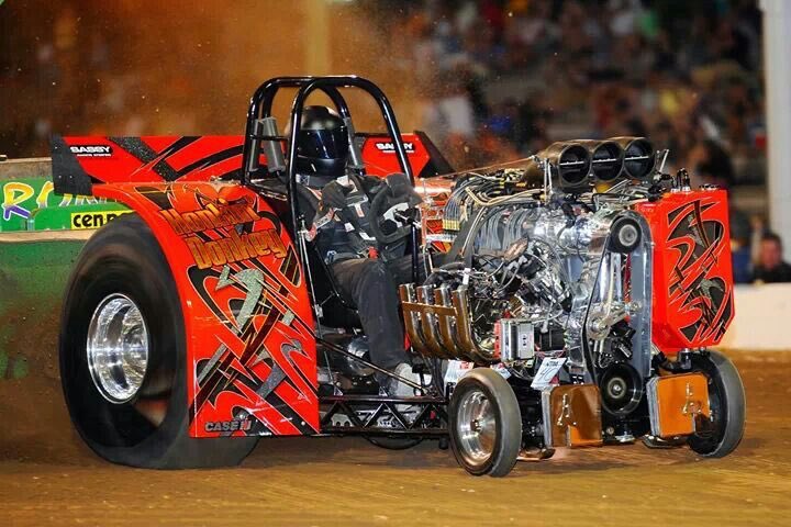 TruckpullNation's tweet photo. Congrats @JasonHathaway3 on winning the modified mini puller of the year!!! https://t.co/GIZlh6LLne
