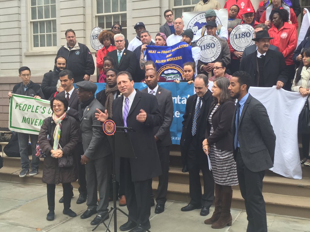 ALIGNny's tweet photo. "We want mandatory retrofits &amp; climate-saving union jobs!" @bradlander #climateworksforall https://t.co/ro1y6eCf6z