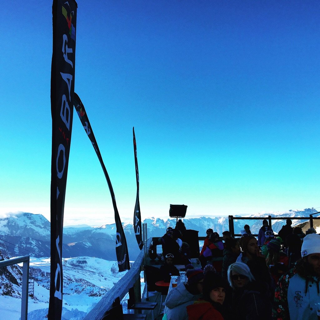 Après vibes at Pano Bar with <a href="/jackmaster/">JACKMASTER</a> &amp; Axel Boman B2B <a href="/rise_festival/">Rise Festival</a> #ibizarocksthesnow