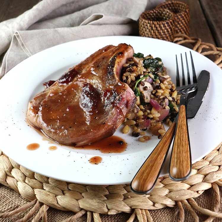 EatInEatOutMag's tweet photo. Really busy right now? You need a 20-minute (start to finish) meal? @Porkisyummy @PresChoice https://t.co/v9AZFZiTTv https://t.co/28noO38hry
