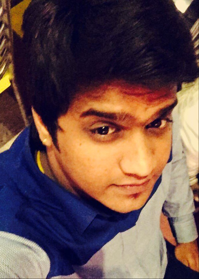 arpitsankhala's tweet photo. #selfie file:///var/mobile/Containers/Data/Application/AEEB0238-5BC7-4C4C-A78C-7517F3108382/Documents/Image.png https://t.co/gZyOobDzbS