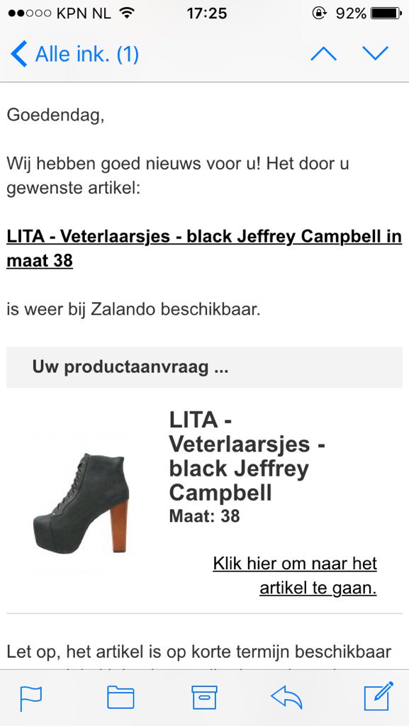 SuperMarcha's tweet photo. @ZalandoNL ik kreeg dit bericht maar op de site staat dat ze nog steeds uitverkocht zijn https://t.co/OtOXueDTU7