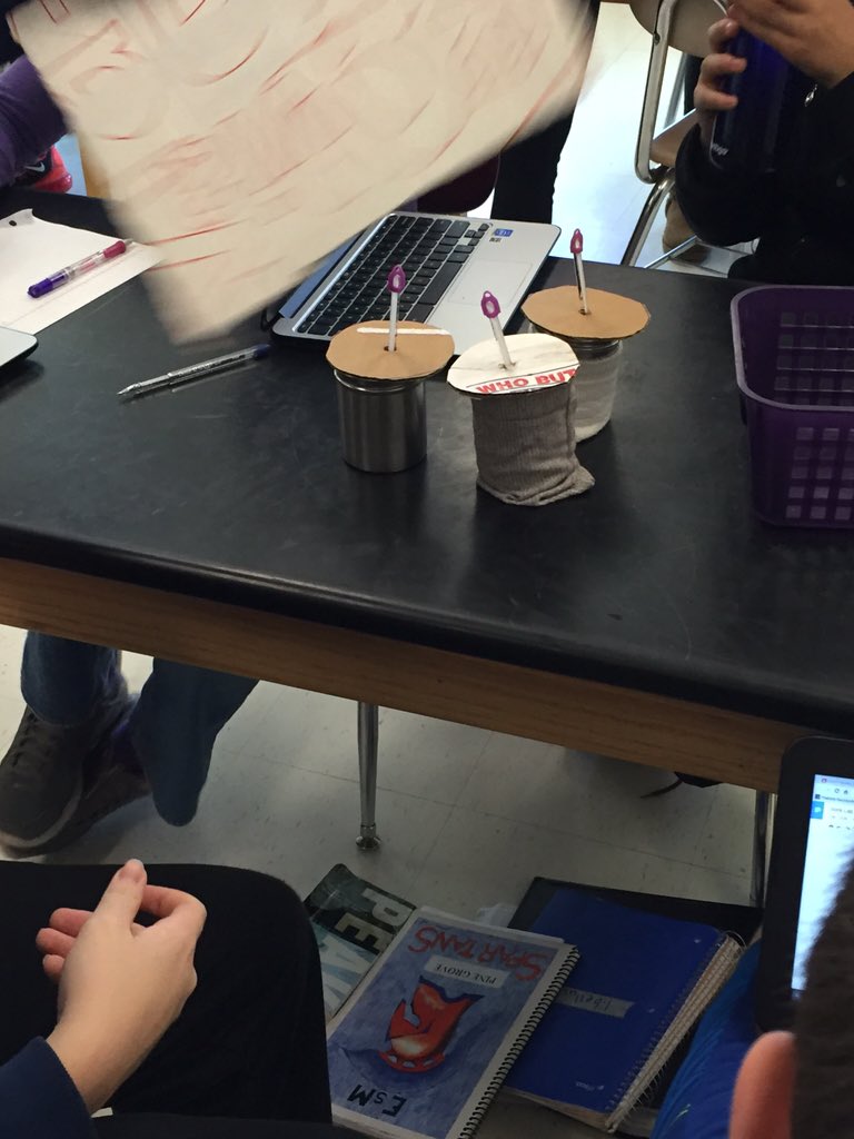 lisalaw423's tweet image. What material is the best insulator? Testing outdoor wear #ScienceEla #Peak @kkolb105 @ESMSchoolDist