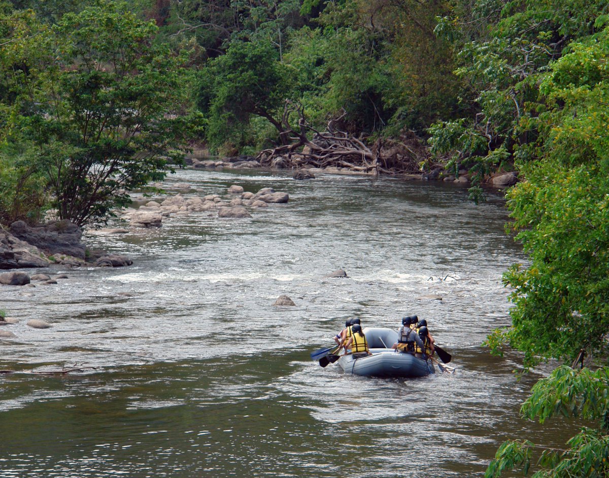 OyDCarabobo's tweet photo. Vive una #Aventura única en #PuertolaCruz https://t.co/gFGJ4adzNK  #Rafting https://t.co/GZn1XRhWkw
