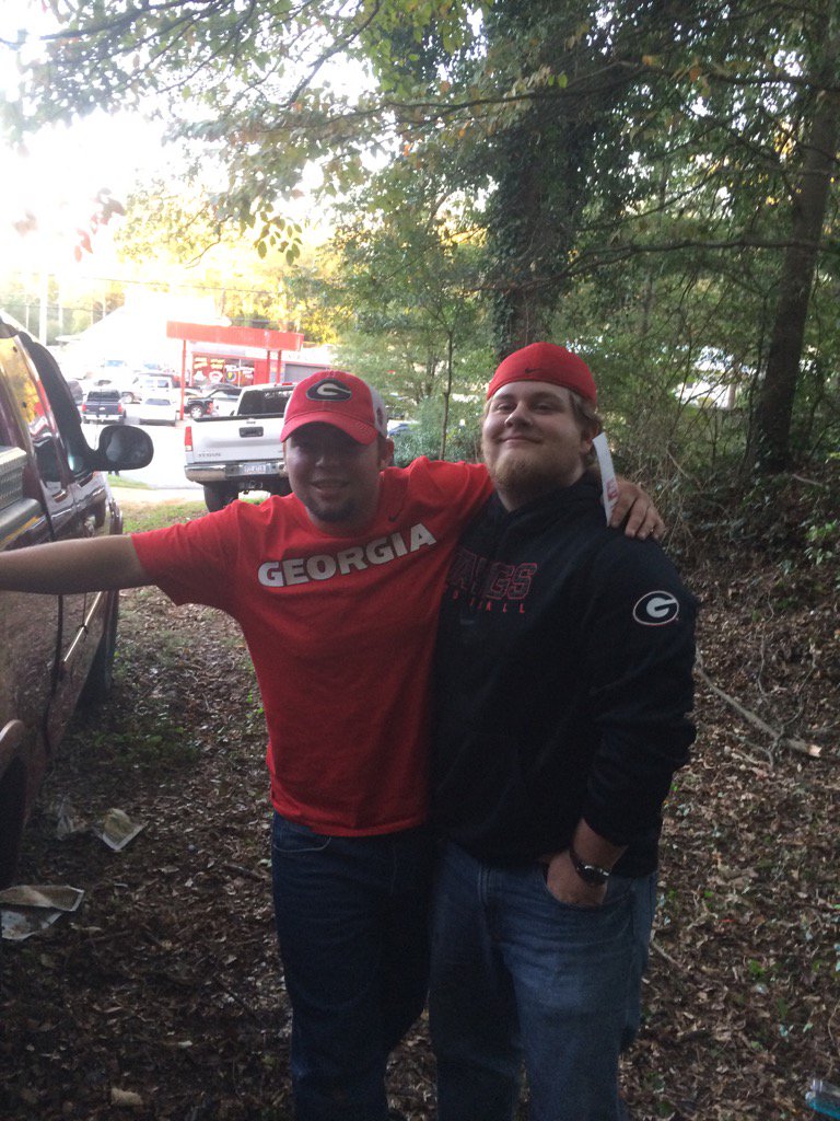 sawyerthomp's tweet photo. @G_Money_78_  Happy birthday G. Now it's your turn lol https://t.co/wWXkIYDcS7