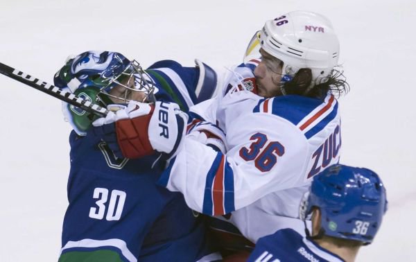 SwissCanucks's tweet photo. The rivalry between the #SwissCanucks and @SwissBlueShirts is re-ignited this week, as the two go head-to-head 🔥 https://t.co/LDwJEAbuwZ
