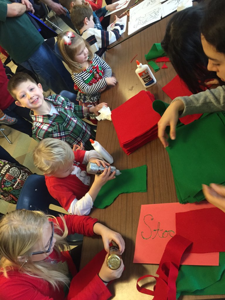 NAHSHistoryClub's tweet photo. Some pictures from Breakfast w/ Santa. It was our biggest one EVER!! Thx to everyone that made it a success. https://t.co/kgtYRIfzam