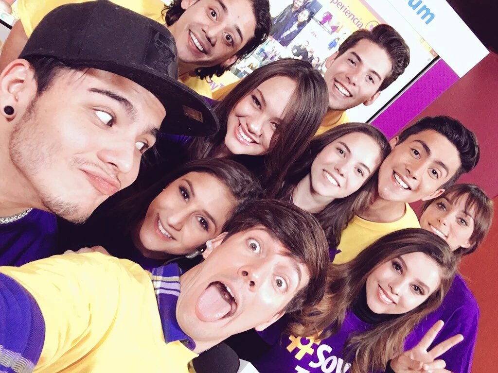 Angel_ParodyOf's tweet photo. Teleton 2015. https://t.co/CSoHHq34cw