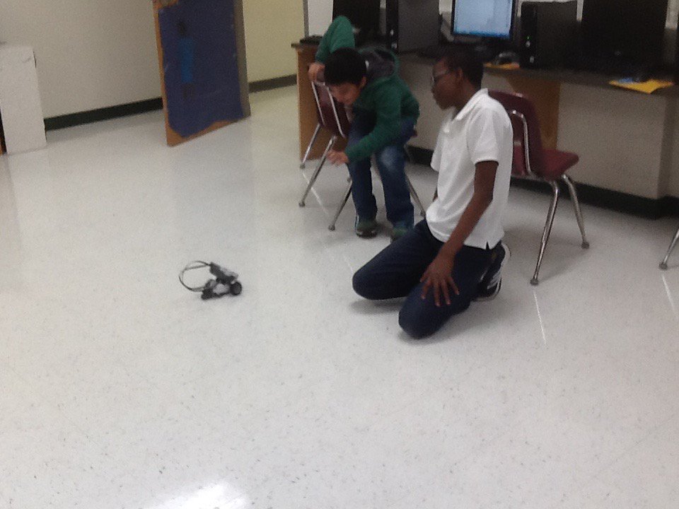 mtune5's tweet image. #lwisd.org #lovingrobotics
