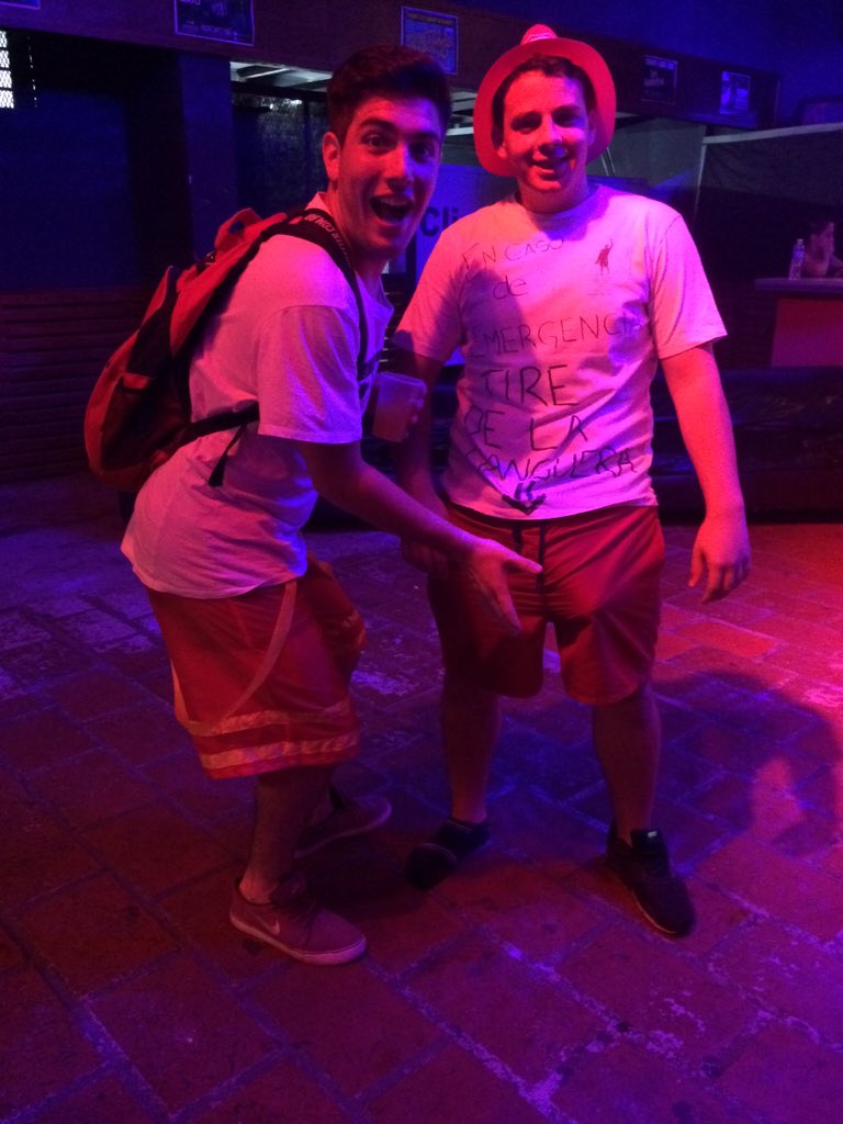 INSCarmen2015's tweet photo. Momentos 💣💣💣💣 https://t.co/5AitMPxh00