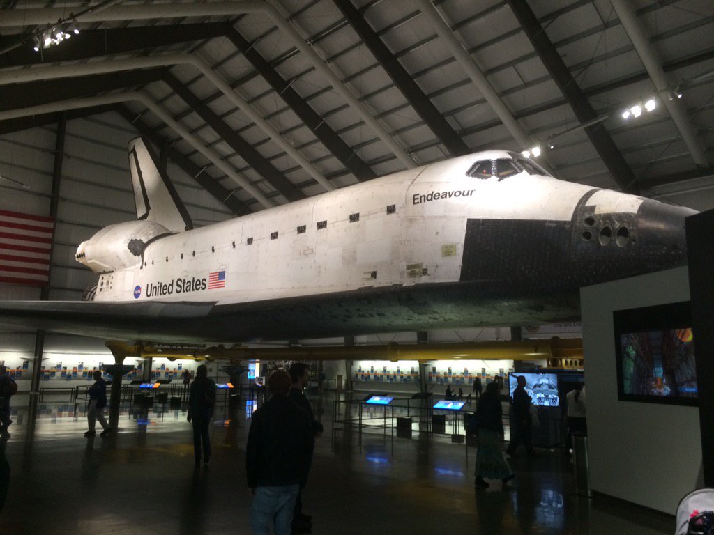kcianlee's tweet photo. @tomdelonge should come hang out buddy haha! #californiasciencenter https://t.co/Lk8ivnaS8g
