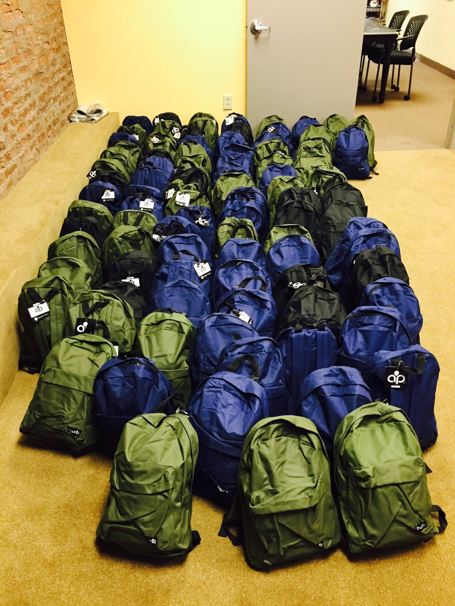 BBBHOI's tweet image. Today we were honored to assist the Peoria Kiwanis in packing Holiday Hawk packs for 100 Harrison students.